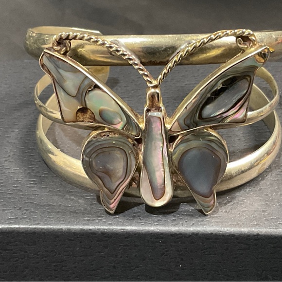 Bueatiful Vintage Butterfly Silver Inlaid with Albolny Cuff Bracelet - Picture 2 of 9